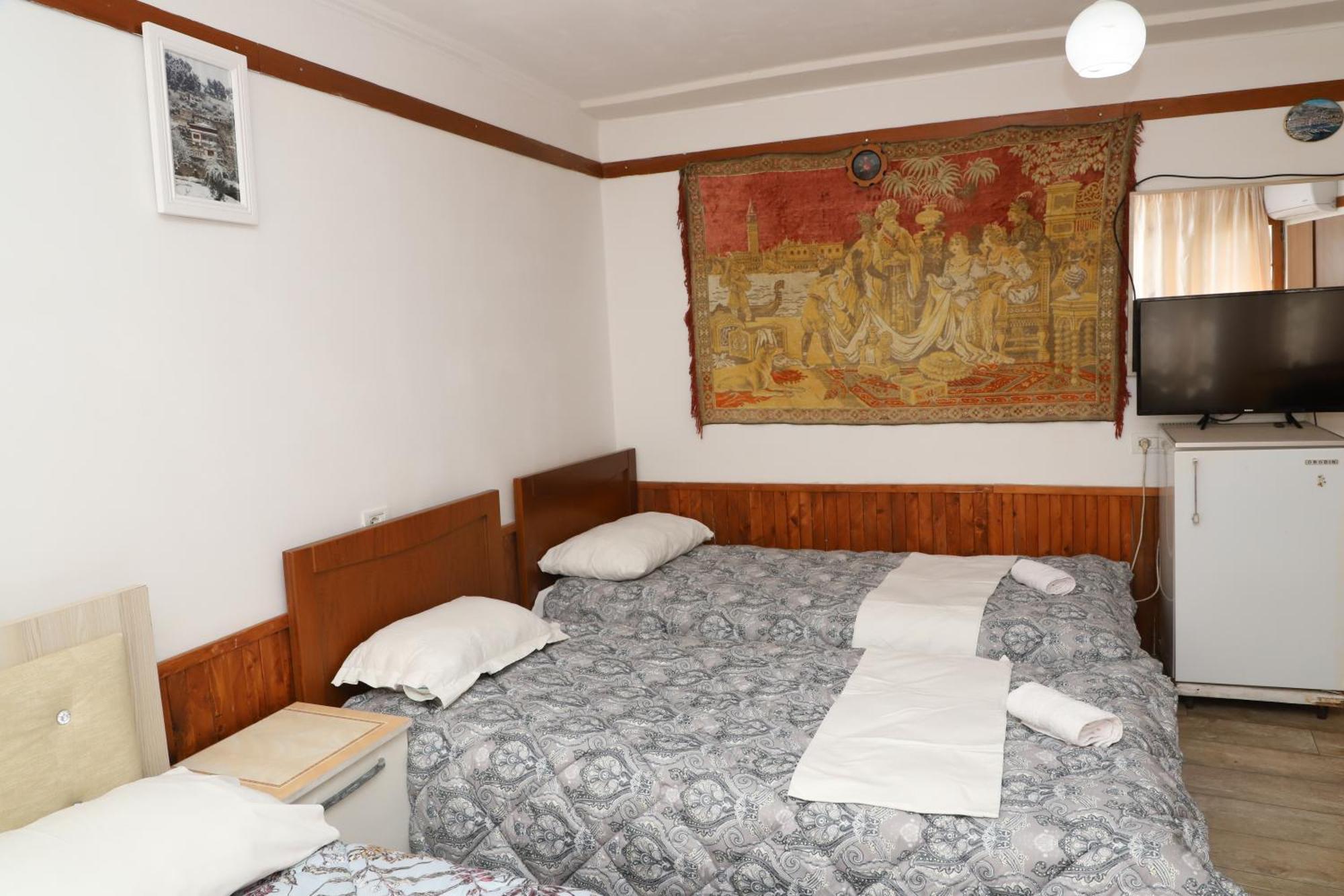 Elvi Aerd Apartment Берат Экстерьер фото