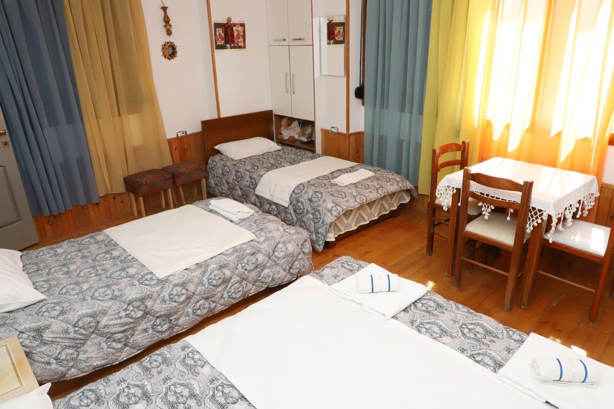 Elvi Aerd Apartment Берат Экстерьер фото